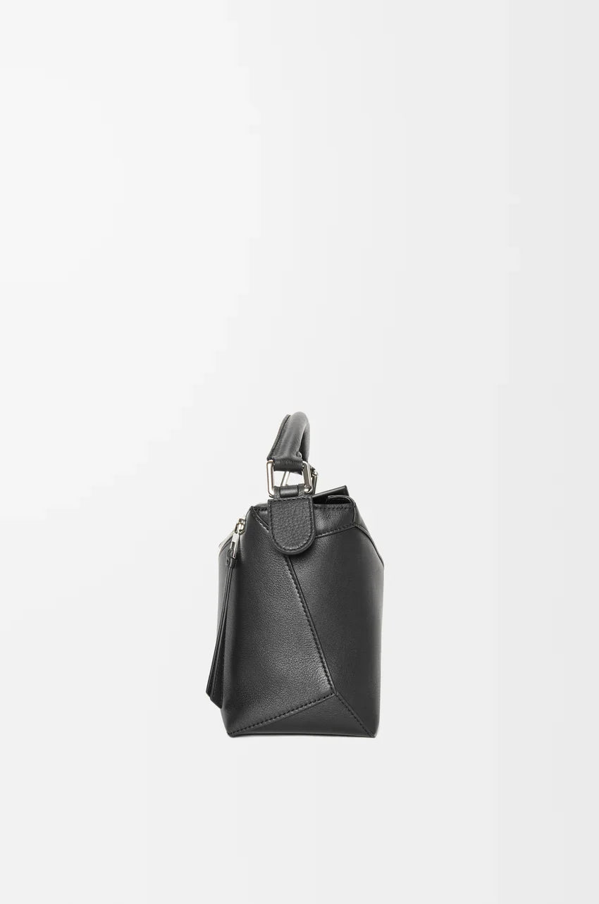 Small Puzzle Edge bag in classic calfskin Black