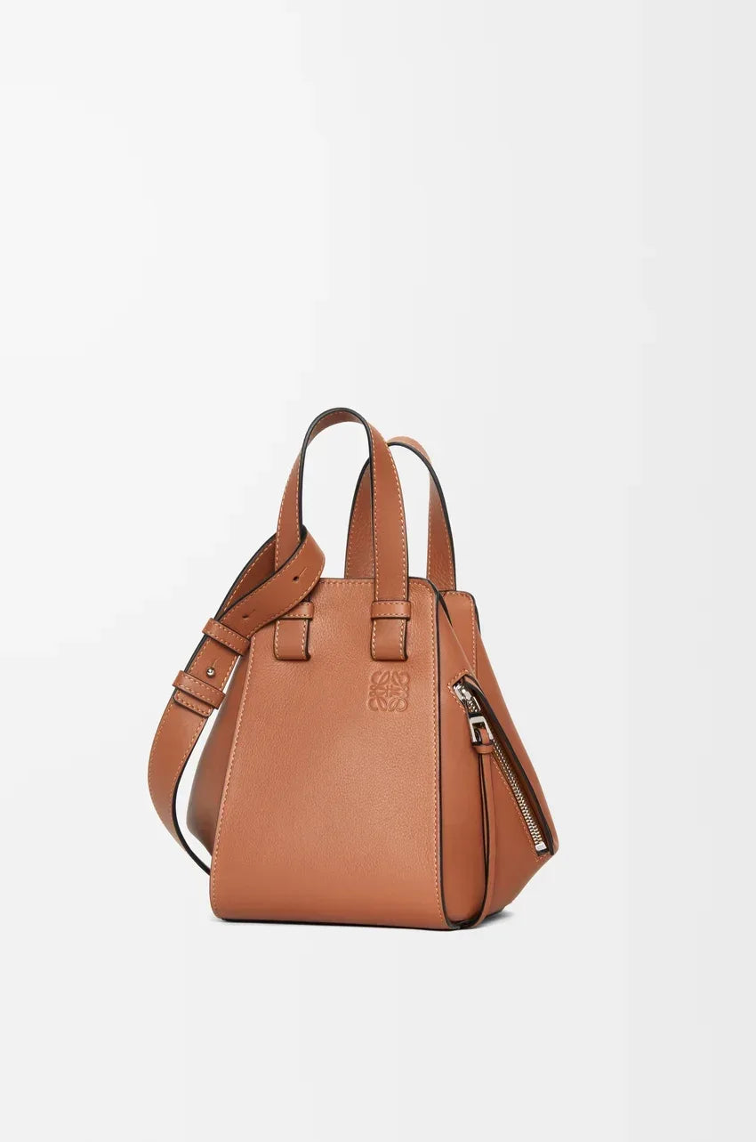 Compact Hammock bag in classic calfskin Tan - EliteLux Outlet