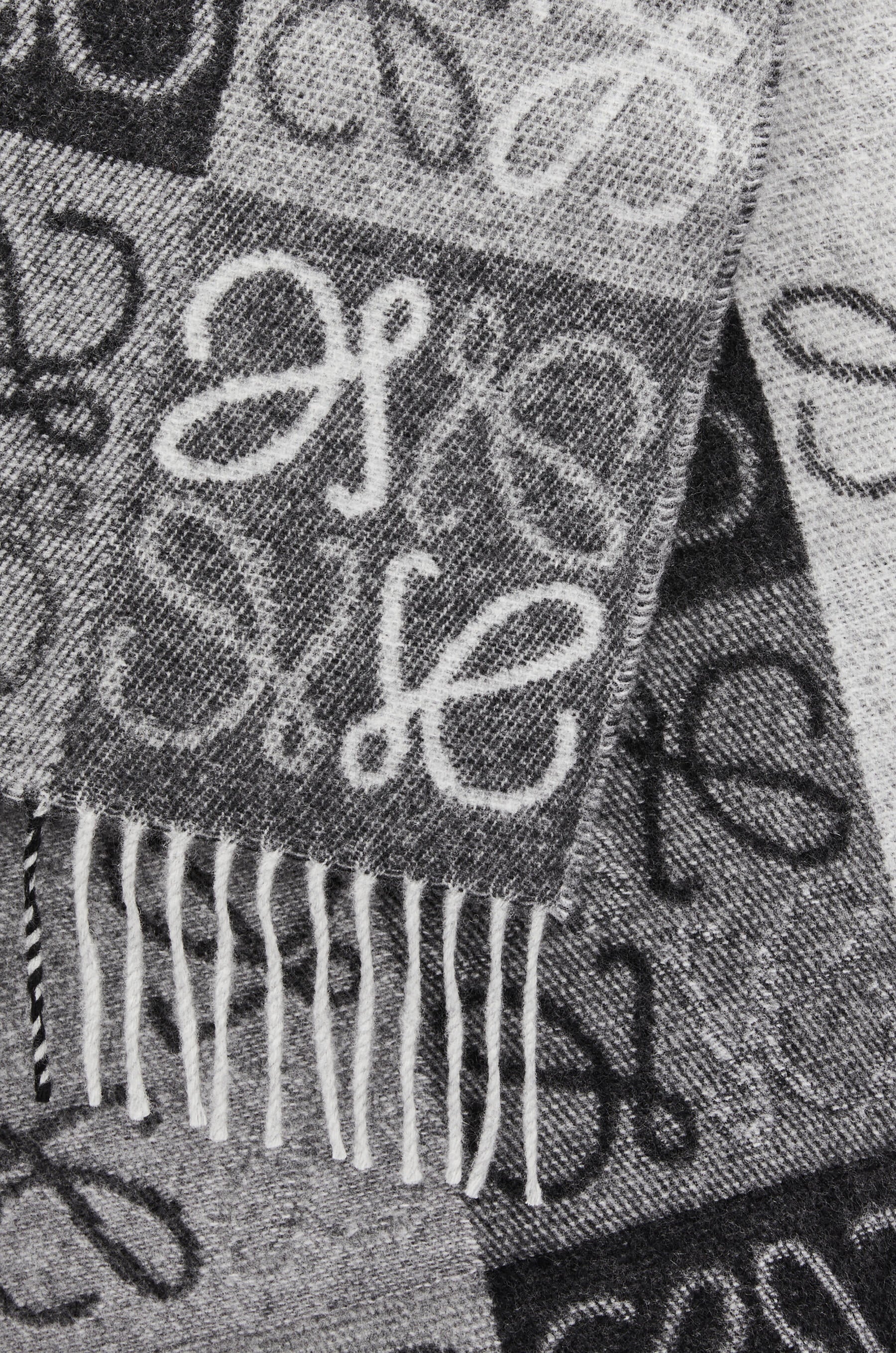 Scarf in wool and cashmere Black/white