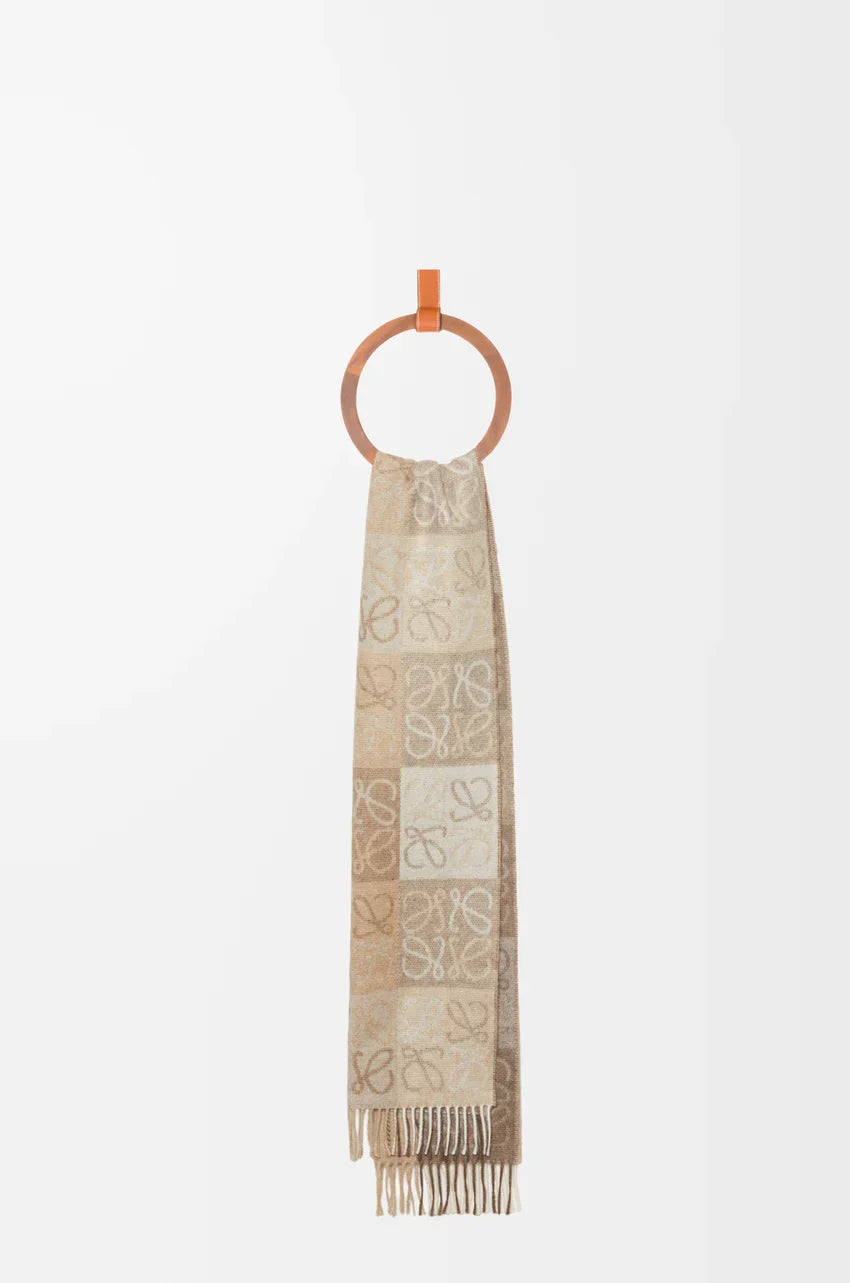 Scarf in wool and cashmere White/beige