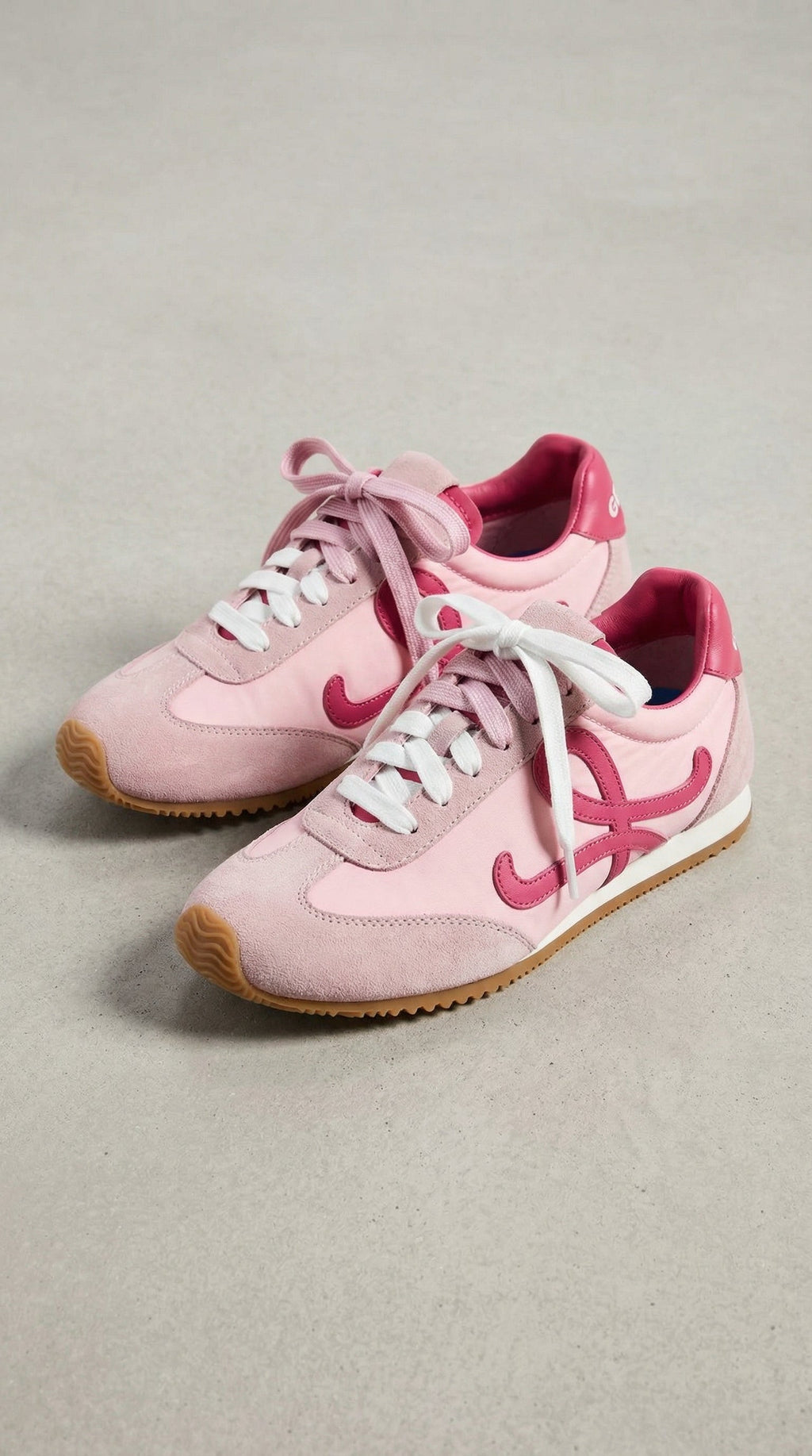 Sneaker Classic Anagram Low – Blush Pink